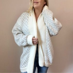 Vintage Bramble Lane Oversized Knit Wool Blend Cardigan Sweater